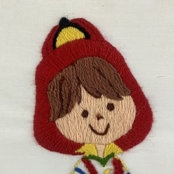 Vintage Framed Crewel Embroidery Picture Fireman Young Boy Wagon Dog "Smile" - Picture 2 of 11